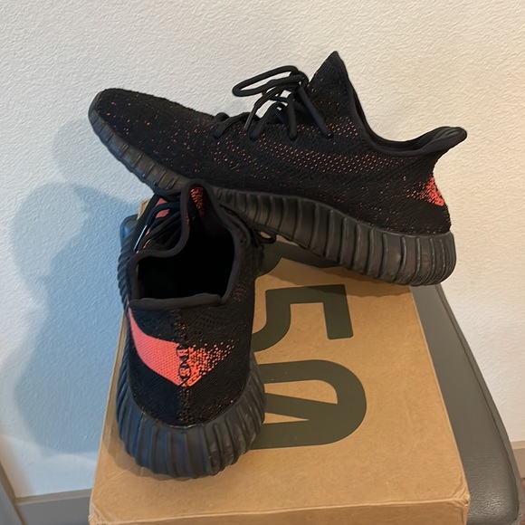 adidas Yeezy Boost SPLY 350 v2 Core Red Black Original Release Prime Knit 11 US - Picture 7 of 11